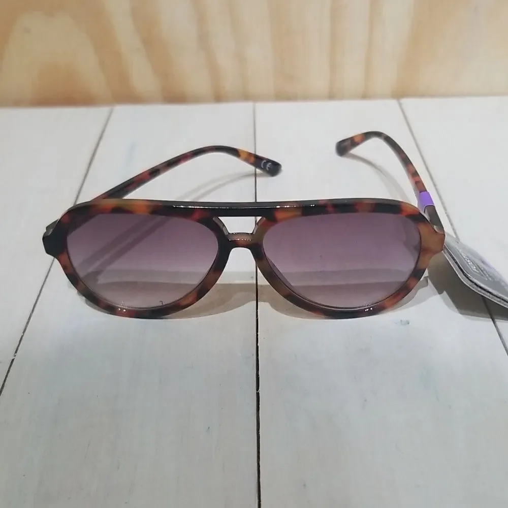 New, Unisex Sunglasses Foster Grant Brown Tort, 100% UVA-UVB Lens Protected